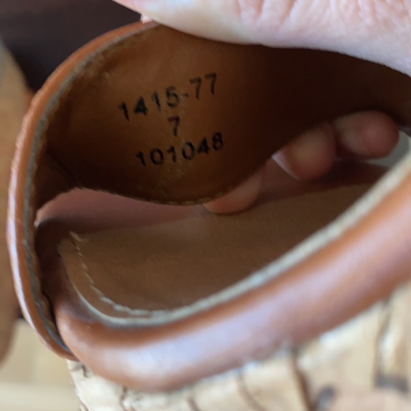 Cathy Jean - Brown Gold Strap Wedge - Picture 6 of 6